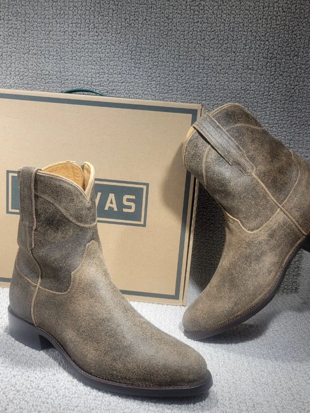 Tecovas The Dean Men's US Size 9 EE Granite Suede Western Zip Boots